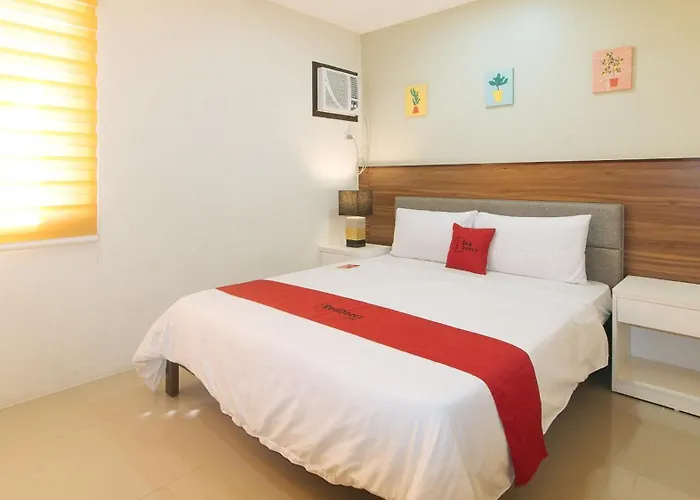 Reddoorz @ Leoncia Apartelle Hotel