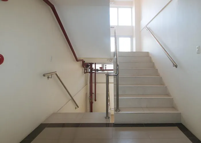 Reddoorz @ Leoncia Apartelle Hotel Mandaue City